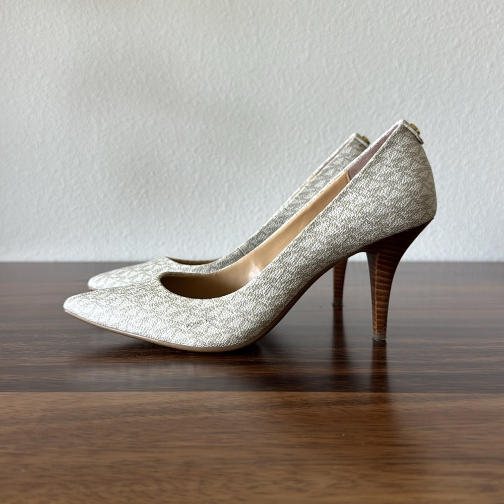 MICHAEL Michael Kors Cream Lace Heels